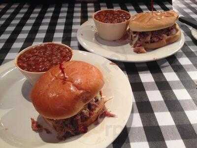 Corky's Ribs & BBQ, North Little Rock