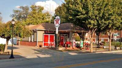 Filling Station BBQ, Lee's Summit