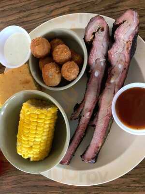 Sam's Soul Food & Bar B Q, Lawton