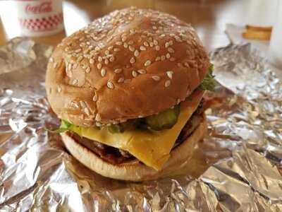 Five Guys, Palmdale