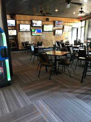 Sports Page Bar & Grill