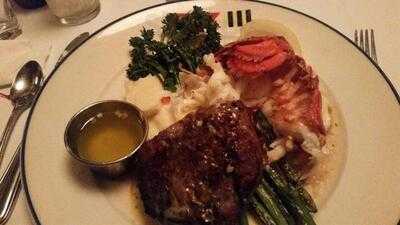 East Bay Grille at Pine Hills Golf Club, Plymouth