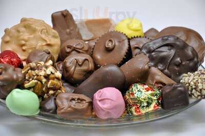 Lowery's Home Made Candies, Muncie