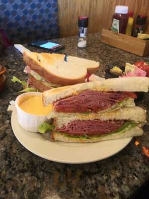 New York Deli Restaurant