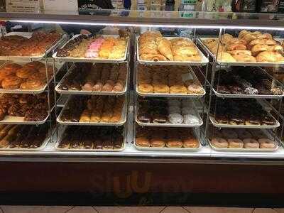 Yummy's Donuts, Fontana