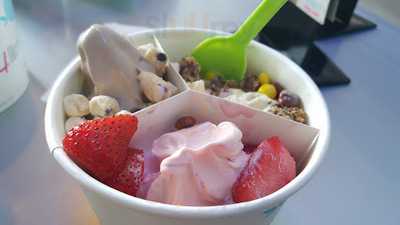 TCBY, Rogers