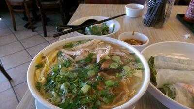 Pho Ngoon