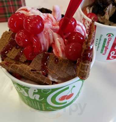 CherryBerry Lawton, Lawton