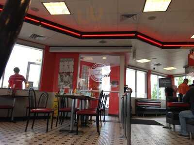 Steak 'n Shake, Rogers