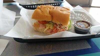 Submarina Subs & Sandwiches, La Mesa