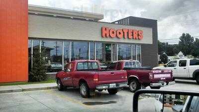 Hooters, Slidell