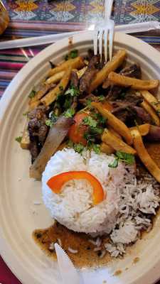 Mucho Gusto Peruvian Cuisine, Fontana