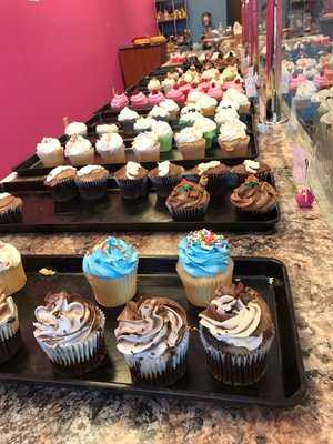 Temis Cakery, Woodstock