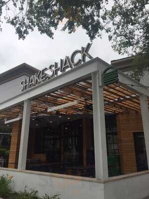 Shake Shack Westlake Village