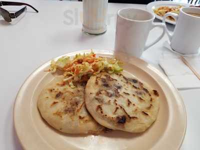 Martha Tipico's Restaurant, Palmdale