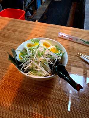 Ronin Cafe and Ramen, Corvallis