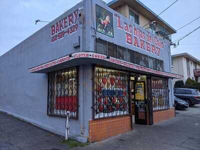 Las Hijas Del Gallo Bakery