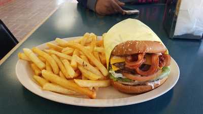 Sky Burgers, Palmdale