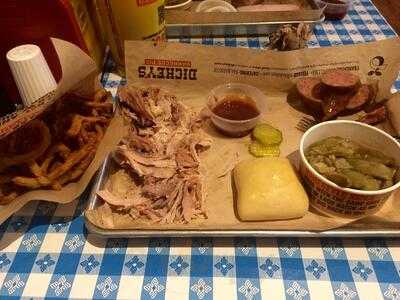 Dickey's Barbecue Pit, Cheyenne