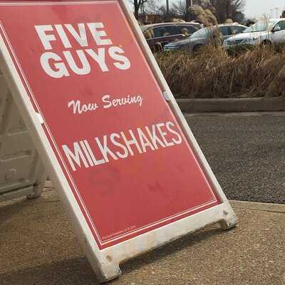 Five Guys, Mishawaka