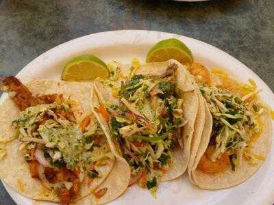 Wahoo's Fish Taco