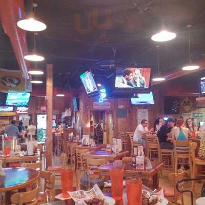 Hooters