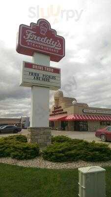 Freddy's Frozen Custard & Steakburgers, Manhattan