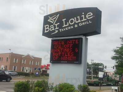 Bar Louie - Skokie Holiday Inn North Shore, Skokie