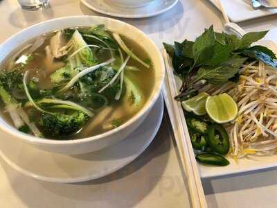 Pho Phu Linh