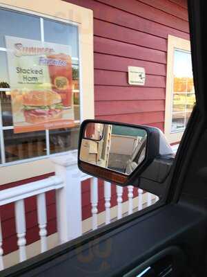 Tudor's Biscuit World, Huntington