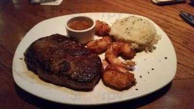 Outback Steakhouse, Novi