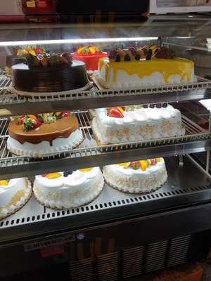 La Espiga De Oro Bakery, Laurel