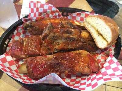 Little Lou's barbecue, Campbell