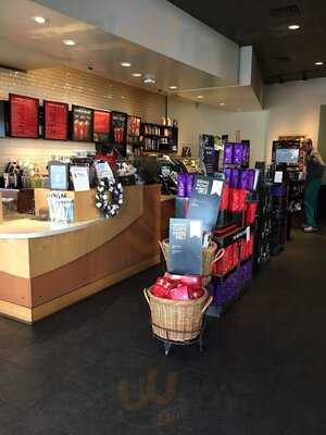 Starbucks, Davis