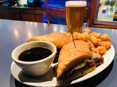 J D's Sports Pub and Deli, Grants Pass