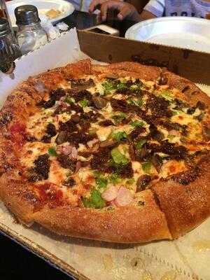 Slyce Pizza Company- Huntington, Huntington