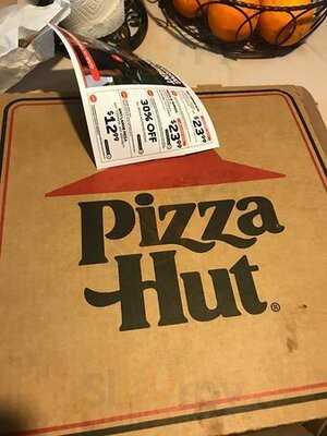 Pizza Hut, Newark