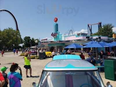 Coasters Drive-in