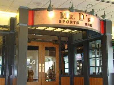 Mr. D's Sports Bar, Arlington Heights