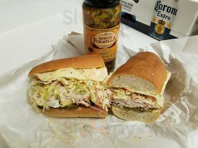 Lombardo's Gourmet Deli, Camarillo