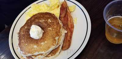 Corner Bakery Cafe, Englewood