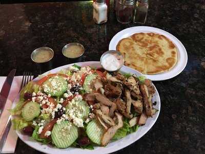 Gyros & More