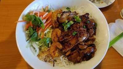 Pho Viet Vietnamese & Chinese Cusine