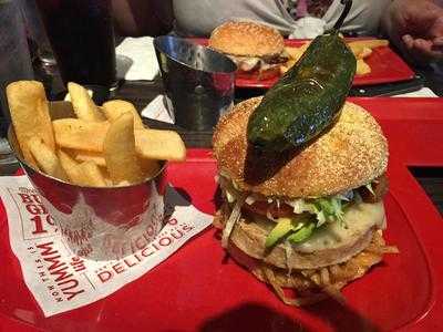 Red Robin Restaurant, Citrus Heights