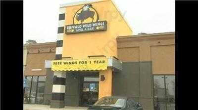 Buffalo Wild Wings, Albany