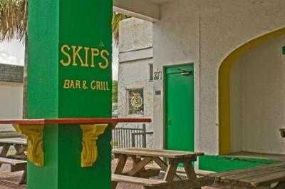 Skip's Bar & Grill, Dunedin