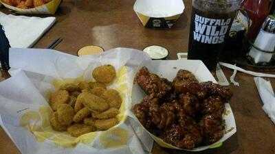 Buffalo Wild Wings, Jefferson City