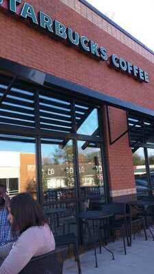 Starbucks, Albany