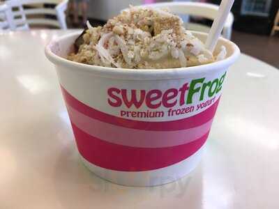 Sweet Frog Suffolk Main Street