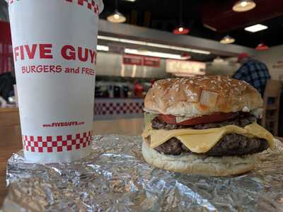 Five Guys, Glen Allen